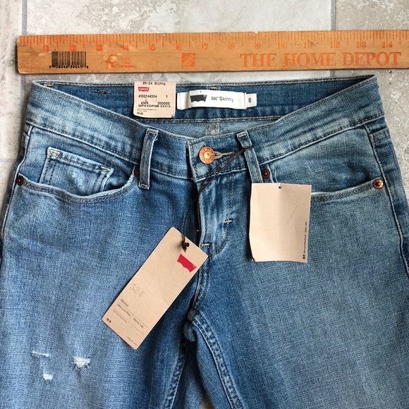 🌻Levi’s Nice day🌻New size O - Picture 4 of 6